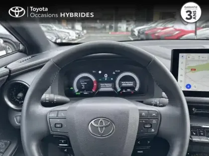 Photo 12 Toyota C-HR  1.8 Hybride 140ch Design Pack Confort