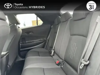 Photo 11 Toyota C-HR  1.8 Hybride 140ch Design Pack Confort