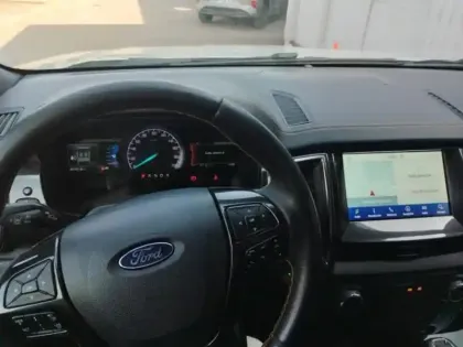 Photo 13 Ford Ranger  2.0 TDCi 213ch Double Cabine Wildtrak BVA10