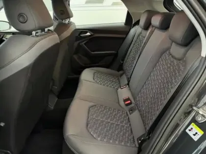 Photo 9 Audi A1  Sportback 30 TFSI 110ch Design