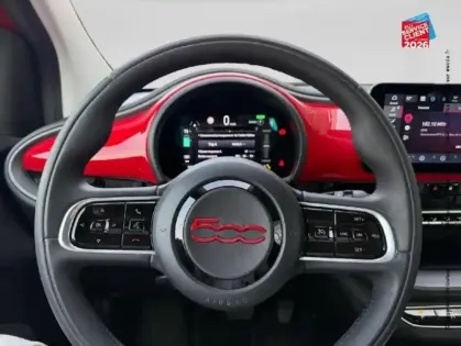 Photo 11 Fiat 500  e 95ch (RED) MY22 Camera GPS