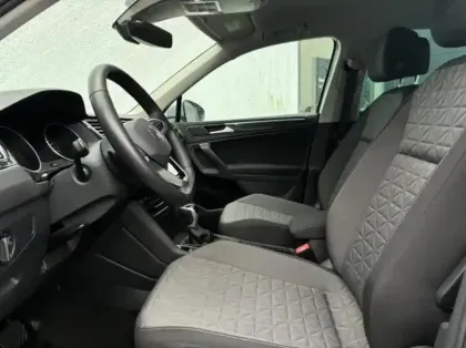 Photo 9 Volkswagen Tiguan  2.0 TDI 150ch Life Plus DSG7