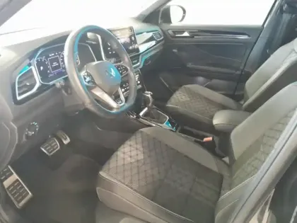 Photo 10 Volkswagen T-roc  1.5 TSI EVO 150ch R-Line DSG7