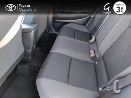 Photo 11 Toyota C-HR  2.0 Hybride 200ch Design NG23