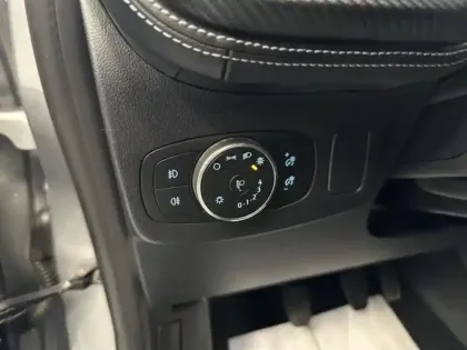 Photo 14 Ford Puma  1.0 Flexifuel 125ch S&S mHEV  ST-Line Vignale