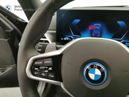 Photo 5 BMW Serie 3 Série 3 330eA xDrive 292ch M Sport