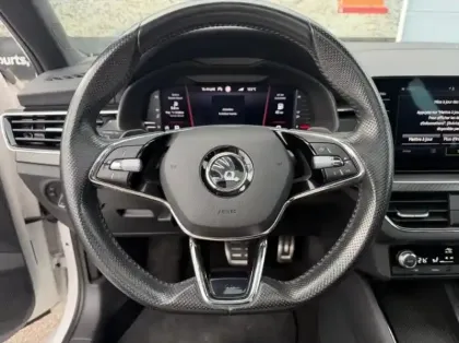 Photo 11 Skoda Kamiq  1.0 TSI Evo 110ch Monte-Carlo DSG7