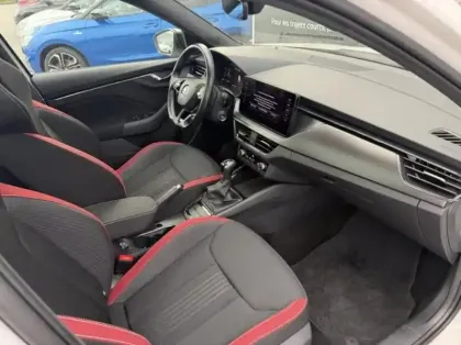 Photo 9 Skoda Kamiq  1.0 TSI Evo 110ch Monte-Carlo DSG7