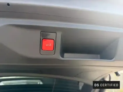 Photo 12 DS DS 4  E-TENSE 225ch Cross Rivoli