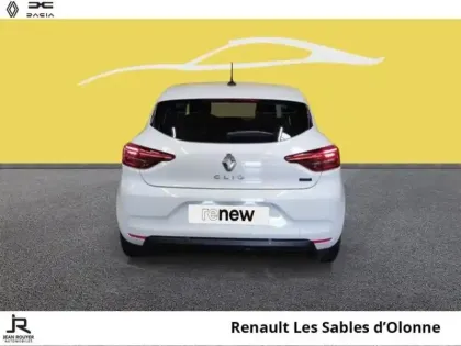 Photo 10 Renault Clio  1.6 E-Tech hybride 145ch Equilibre