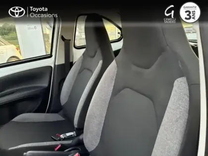 Photo 10 Toyota Aygo  X 1.0 VVT-i 72ch Dynamic