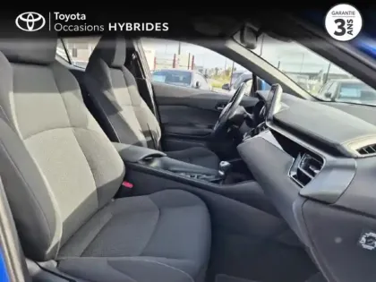 Photo 5 Toyota C-HR  122h Dynamic 2WD E-CVT