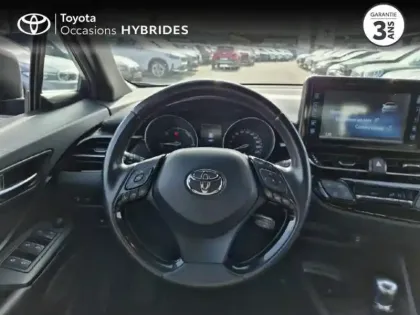 Photo 8 Toyota C-HR  122h Dynamic 2WD E-CVT