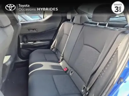 Photo 11 Toyota C-HR  122h Dynamic 2WD E-CVT