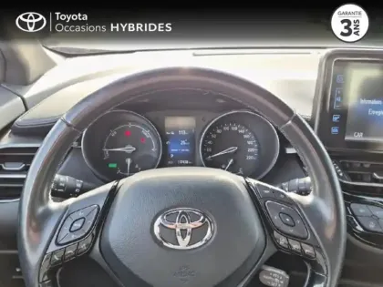 Photo 12 Toyota C-HR  122h Dynamic 2WD E-CVT