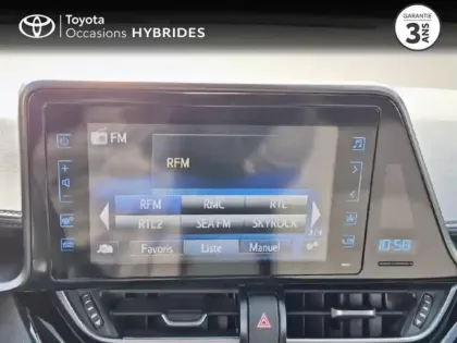 Photo 14 Toyota C-HR  122h Dynamic 2WD E-CVT