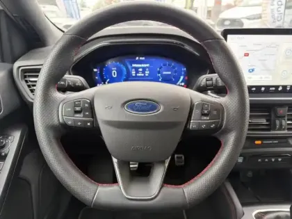 Photo 14 Ford Focus  1.0 Flexifuel mHEV 125ch ST-Line X