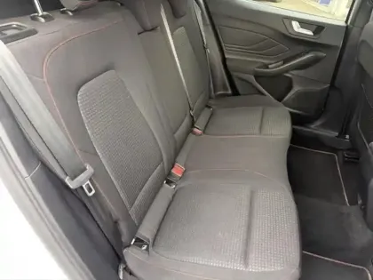 Photo 11 Ford Focus  1.0 Flexifuel mHEV 125ch ST-Line X