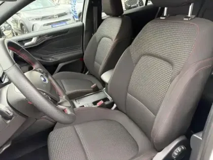 Photo 9 Ford Focus  1.0 Flexifuel mHEV 125ch ST-Line X