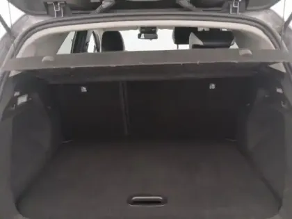 Photo 8 Renault Captur Gén. II (HJB) Ph1 Intens 5