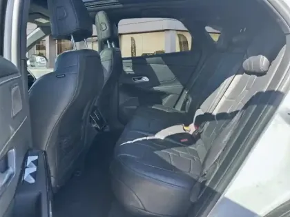 Photo 9 DS DS 7  Crossback E-TENSE 4x4 300ch Grand Chic