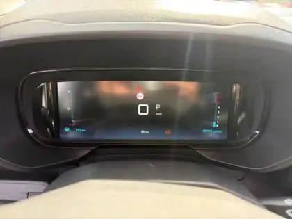 Photo 13 Citroën Berlingo Gén. III Ph2 MAX 5