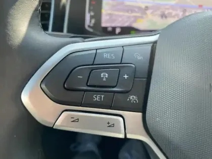 Photo 10 Volkswagen Taigo  1.0 TSI 116ch R-Line Edition DSG7