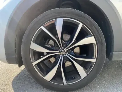 Photo 13 Volkswagen Taigo  1.0 TSI 116ch R-Line Edition DSG7