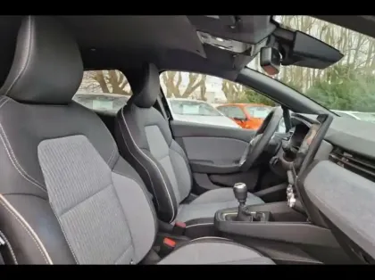 Photo 9 Renault Clio  1.0 Eco-G 100ch Techno - 25