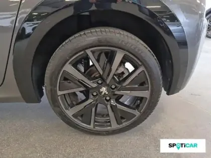 Photo 10 Peugeot 208  1.2 PureTech 100ch S&S GT EAT8