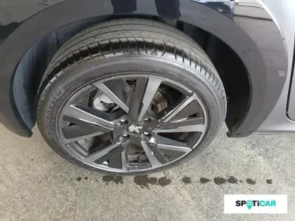 Photo 12 Peugeot 208  1.2 PureTech 100ch S&S GT EAT8