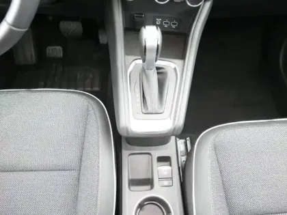 Photo 11 Renault Captur  1.3 TCe 160ch FAP Intens EDC -21