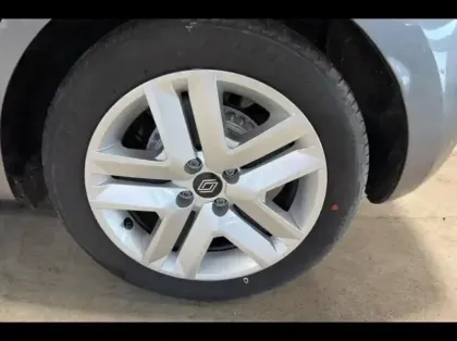 Photo 12 Renault Clio Gén. V (BJA) Ph2 Evolution 5