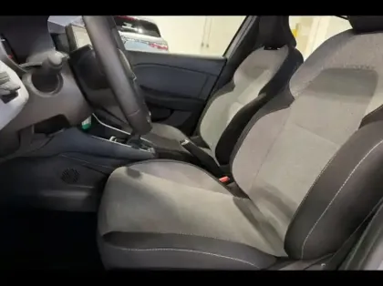 Photo 9 Renault Clio Gén. V (BJA) Ph2 Evolution 5