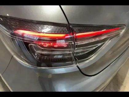 Photo 13 Renault Clio Gén. V (BJA) Ph2 Evolution 5