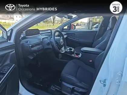 Photo 11 Toyota C-HR + 224ch 77kWh Design Grande Autonomie