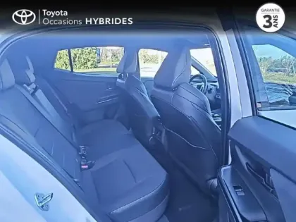 Photo 6 Toyota C-HR + 224ch 77kWh Design Grande Autonomie