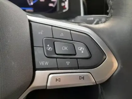 Photo 6 Volkswagen Taigo  1.5 TSI 150ch R-Line DSG7