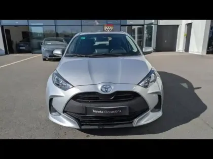 Photo 8 Toyota Yaris  116h Dynamic 5p MC24