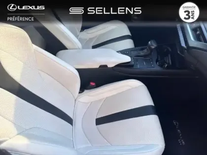 Photo 5 Lexus UX Gén. I Ph1 F SPORT Executive 5