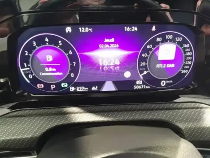 Photo 14 Volkswagen Golf Gén. VIII Ph1 R-Line 5