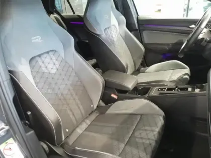 Photo 12 Volkswagen Golf Gén. VIII Ph1 R-Line 5