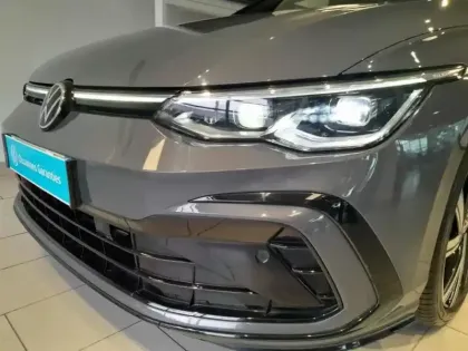 Photo 6 Volkswagen Golf Gén. VIII Ph1 R-Line 5