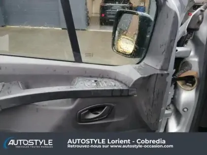 Photo 13 Renault Trafic  Combi L2 2.0 Blue dCi 150ch S&S Zen 9 places