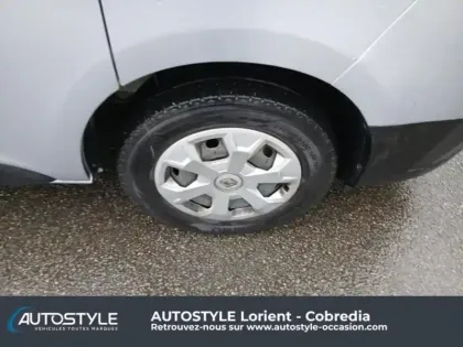 Photo 8 Renault Trafic  Combi L2 2.0 Blue dCi 150ch S&S Zen 9 places