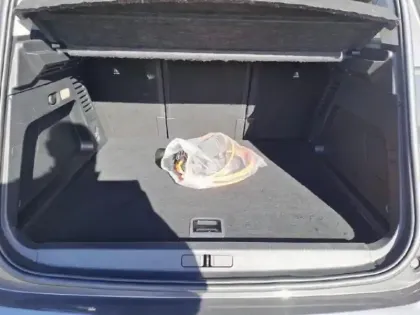 Photo 5 Citroën C5 aircross  Hybrid rechargeable 225ch Shine Pack ë-EAT8