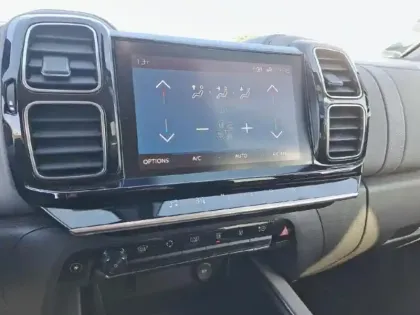 Photo 13 Citroën C5 aircross  Hybrid rechargeable 225ch Shine Pack ë-EAT8