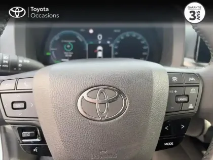 Photo 12 Toyota C-HR  1.8 Hybride 140ch Dynamic MY25