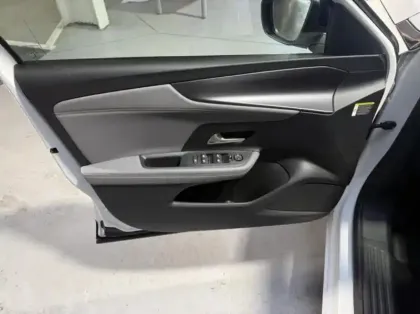 Photo 9 Opel Mokka  1.2 Turbo 100ch Elegance