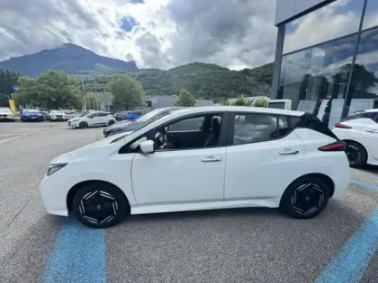 Photo 8 Nissan Leaf  150ch 40kWh Acenta 22